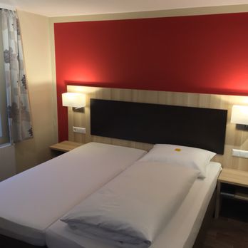 Hotel Garni Pflug - Hotels Near Me - Dornhan, BW