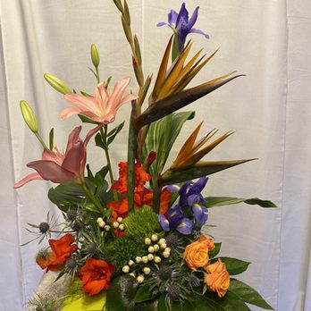 Glidden Florist - Florists Near Me - Dekalb, Illinois