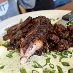Bartlett's Fish Camp - Octopus