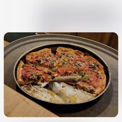 Lou Malnati's Pizzeria - Pizza