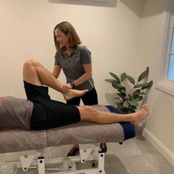 Invigorate Physiotherapy - Knee assessment with physio Martine Lange at Invigorate Physiotherapy, Grange