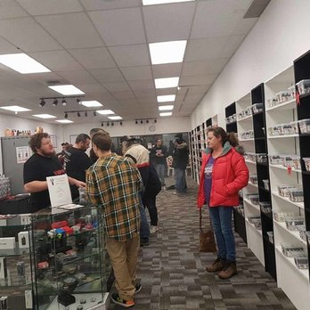 Vapours Canada - Vape Shops Near Me - Belleville, Ontario