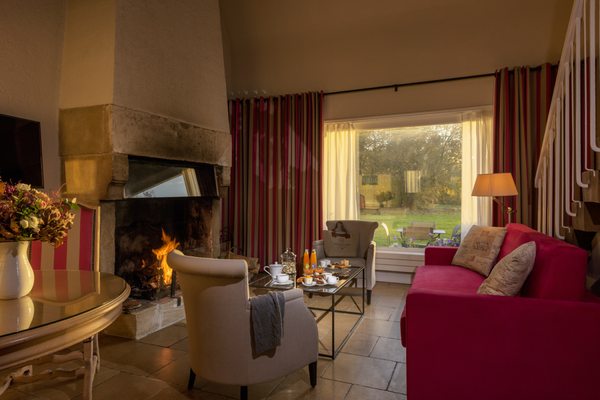LES MANOIRS DE TOURGÉVILLE Hôtel Piscine & SPA by null