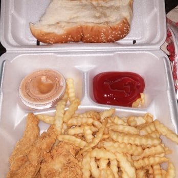 Raising Cane's Chicken Fingers - I replaced my coleslaw with more fries. (: Yumm yumm. - Fast Food Near Me - Omaha, Nebraska Raising Cane's Chicken Fingers - I replaced my coleslaw with more fries. (: Yumm yumm. - Fast Food Near Me - Omaha, Nebraska