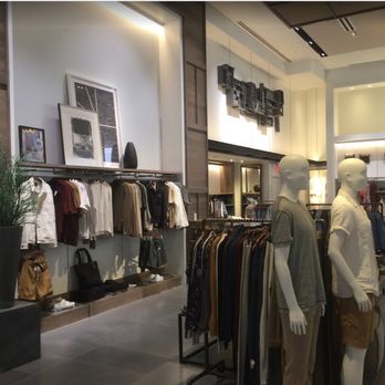 Banana Republic - Women's Clothing Near Me - New York, New York Banana Republic - Women's Clothing Near Me - New York, New York