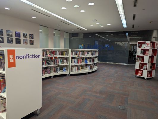 Central Library by null