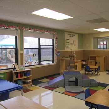 Cary Grove KinderCare - Discovery Preschool Classroom - Child Care & Day Care Near Me - Cary, Illinois