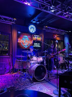 THE VIBE LIVE MUSIC VENUE by null