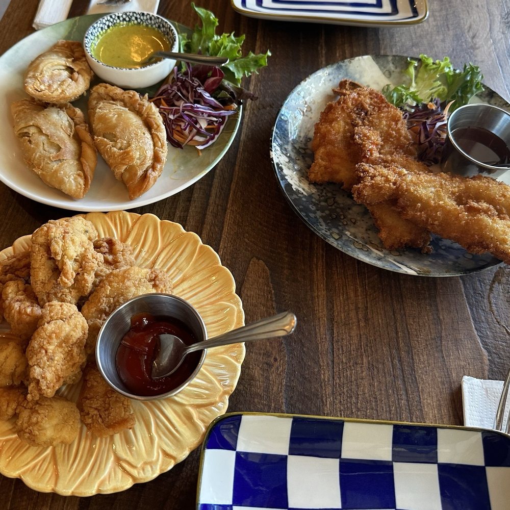 Skylar Bistro - Chicken rib bites, samosas with yellow curry sauce, golden crusted prawns w/sweet chili sauce and red sangrias. - Breakfast & Brunch Near Me - Clayton, California