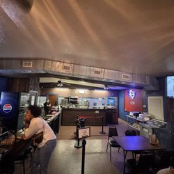 Band of Brothers BBQ - Order station and inside seating