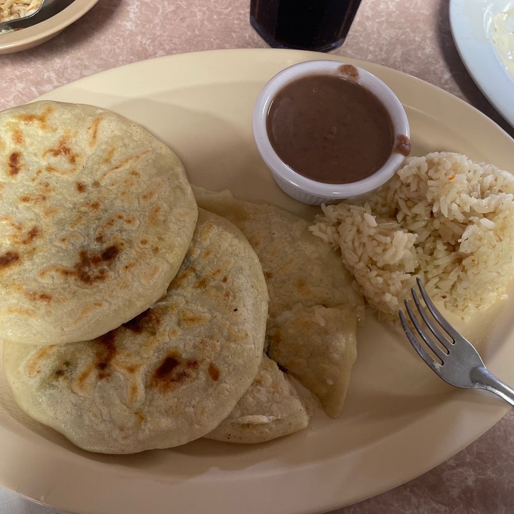 Pupusa time :)) Pupusa time :))