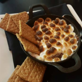 The Woods Jupiter - S'mores casserole - New American Near Me - Jupiter, Florida The Woods Jupiter - S'mores casserole - New American Near Me - Jupiter, Florida