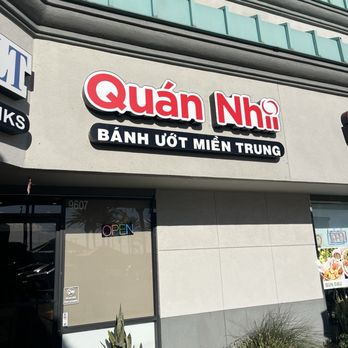 Quan Nhii - outside |IG: @socalsnomnoms - Vietnamese Near Me - Westminster, California Quan Nhii - outside |IG: @socalsnomnoms - Vietnamese Near Me - Westminster, California