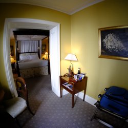 Royal Park Hotel - King Suite