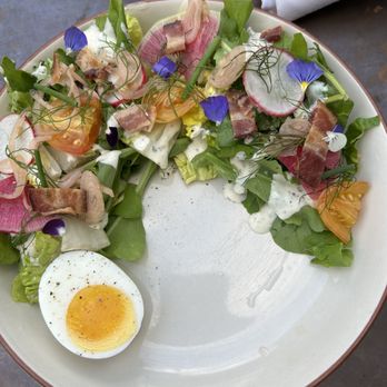 Chapman’s Eat Market - Gorgeous salad - New American Near Me - Columbus, Ohio Chapman’s Eat Market - Gorgeous salad - New American Near Me - Columbus, Ohio