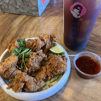Grapeholic - 7/26/24 Crispy chicken nuggets & Grape & Tea Jelly drink - Coffee & Tea Near Me - Millbrae, California