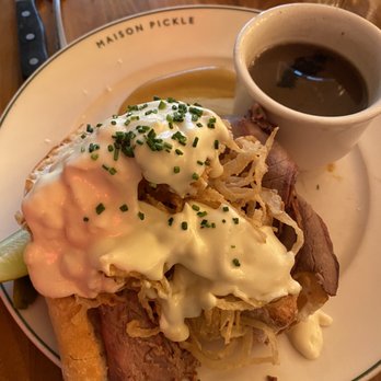 Maison Pickle - Deluxe French Dip (it was cold - yuck!) - Cocktail Bars Near Me - New York, New York Maison Pickle - Deluxe French Dip (it was cold - yuck!) - Cocktail Bars Near Me - New York, New York
