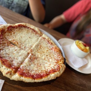 Yard House - Kids pizza. Oh man it smelled amazing - Bars Near Me - Glendale, Arizona Yard House - Kids pizza. Oh man it smelled amazing - Bars Near Me - Glendale, Arizona