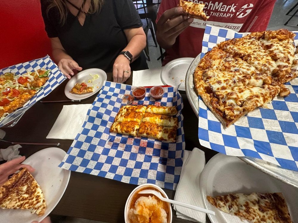 SMALL CITY PIZZA & SUBS Updated September 2024 13 Photos & 20