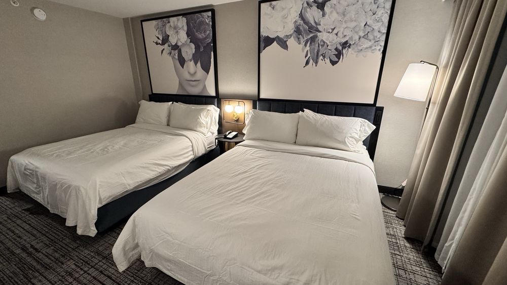 Radisson Blu Vancouver Airport Hotel & Marina