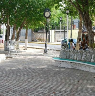 Parque de las Palapas by null