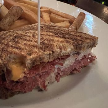 Emmets Irish Pub & Restaurant - Reuben - American Near Me - Boston, Massachusetts Emmets Irish Pub & Restaurant - Reuben - American Near Me - Boston, Massachusetts