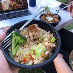 80% of the bowl is rice, horrible bang for your buck.