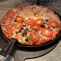 Veggie and Hawaiian.