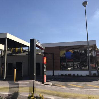 McDonald's - Outside - Fast Food Near Me - Seven Hills, NSW McDonald's - Outside - Fast Food Near Me - Seven Hills, NSW