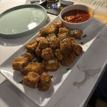Field House - Cheese curds - Bars Near Me - Deerfield, Illinois
