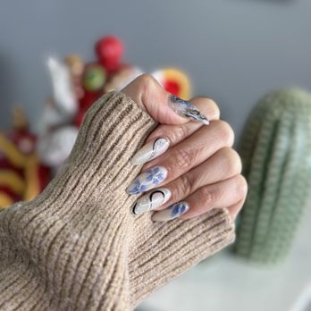Mini Nails - Nail Salons Near Me - Lakewood, California Mini Nails - Nail Salons Near Me - Lakewood, California