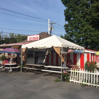Scoops N' More - Ice Cream & Frozen Yogurt Near Me - Carmel, New York