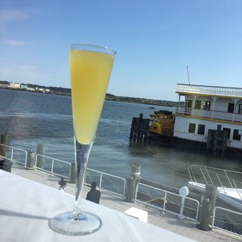 Chart House - Mimosa and view of the water - Seafood Near Me - Alexandria, Virginia Chart House - Mimosa and view of the water - Seafood Near Me - Alexandria, Virginia