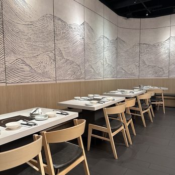 Haru Shabu Shabu - Haru Shabu Shabu - interior - Japanese Near Me - Toronto, Ontario Haru Shabu Shabu - Haru Shabu Shabu - interior - Japanese Near Me - Toronto, Ontario