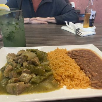 El Colibri Restaurant and Deli - Chili verde plate - Burgers Near Me - Salinas, California