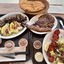 Watan Kabob - Whole plate (we got naan and salads only)