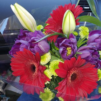 Lopez Flowers - Love them. Beautiful flowers and im not really a flower person but these are just so vibrant in color and soooo pretty. - Florists Near Me - Encinitas, California Lopez Flowers - Love them. Beautiful flowers and im not really a flower person but these are just so vibrant in color and soooo pretty. - Florists Near Me - Encinitas, California