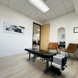 Delwyn Lee, DC - Plaza Chiropractic & Massage Therapy