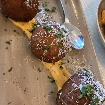 Jay Luigi - Fried zucchini-just okay. - Pizza Near Me - Tampa, Florida Jay Luigi - Fried zucchini-just okay. - Pizza Near Me - Tampa, Florida