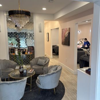 Medilush - Eyelash Service Near Me - Quincy, Massachusetts