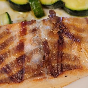 Mike's Seafood - Grilled salmon with veggies (I skipped the rice for extra veggies) - Seafood Near Me - Ocean Shores, Washington Mike's Seafood - Grilled salmon with veggies (I skipped the rice for extra veggies) - Seafood Near Me - Ocean Shores, Washington