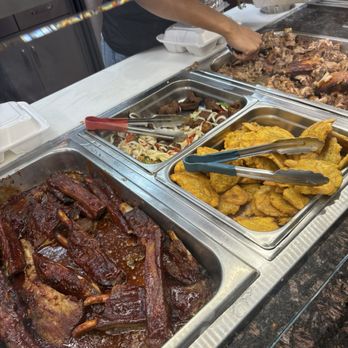 Criollisimo Restaurant - Spanish Near Me - New Britain, Connecticut