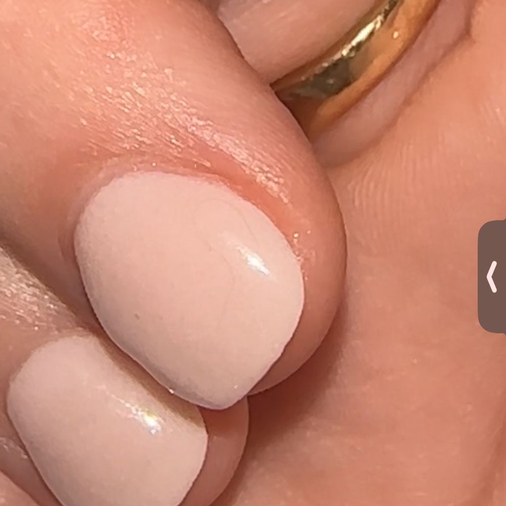 Hair in nail polish Hair in nail polish