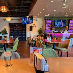 Calabash African Kitchen - Inside