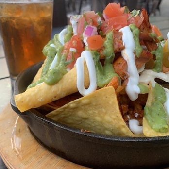 Towne Parlor Pizza & Pints - Skillet Nachos and Long Island - Pizza Near Me - Stamford, Connecticut