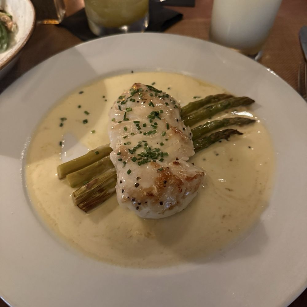 Roaring Fork - Halibut - American Near Me - Austin, Texas Roaring Fork - Halibut - American Near Me - Austin, Texas