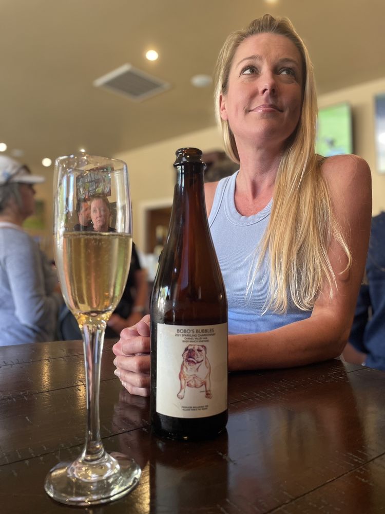 Village Wine & Tap Room Logo