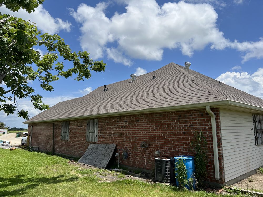 Slide of No Limit Roofing