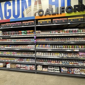 Pet Food Express - Meow so many cat foods to choose from and good prices - Pet Services Near Me - Laguna Hills, California