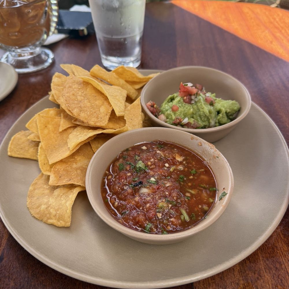 Leilani's On The Beach - House made salsa and guacamole with chips - Seafood Near Me - Lahaina, Hawaii